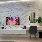 Apartment Sea Breeze 1 *