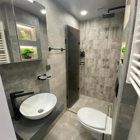 Sea Breeze 1 Апартаменты