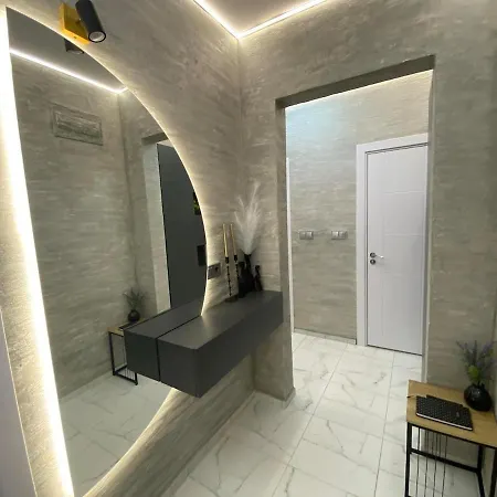 Апартаменты Sea Breeze 1 *