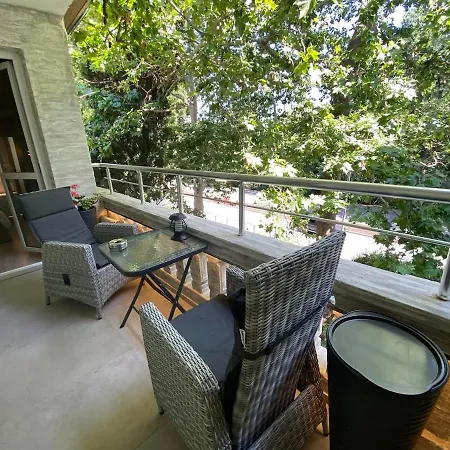 Апартаменты Sea Breeze 1