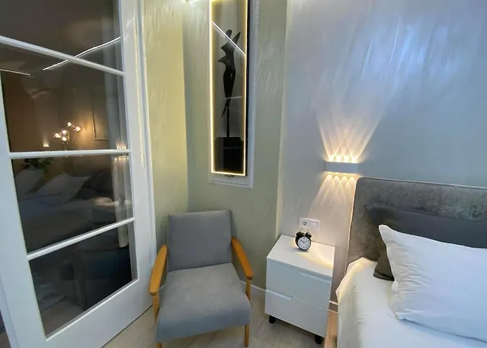 Apartment Sea Breeze 1 Warna