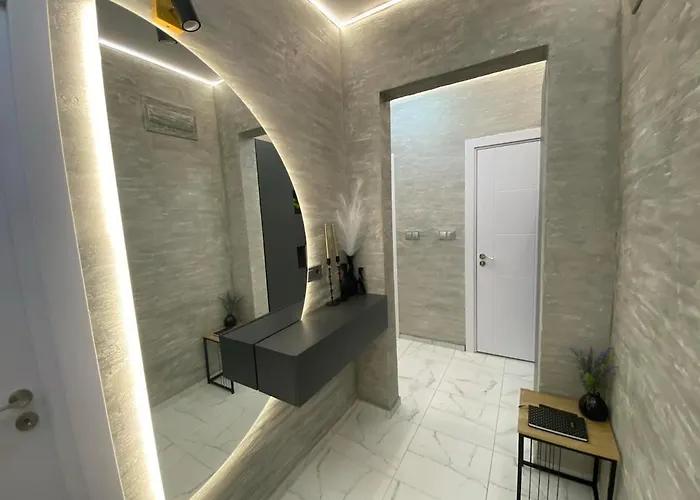 Apartment Sea Breeze 1 *